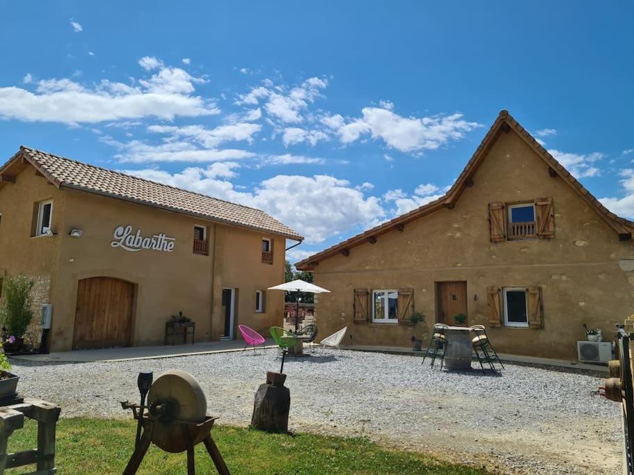 Corps De Ferme Labarthe A Pimbo Villa Exterior photo